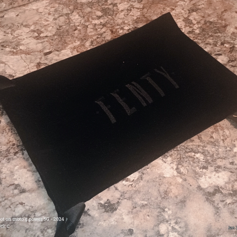 Fenty Black Velvet Pouch Dust Bag Multi-purpose Bag Drawstring Rihanna - Picture 3 of 3